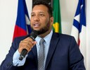 Após derrubar Veto do Executivo, Câmara Municipal promulga Projeto do vereador Alex Gomes que autoriza o Executivo a contratar veículos para o transporte gratuito dos estudantes universitários residentes em Maracás, que estudam em Jequié-BA