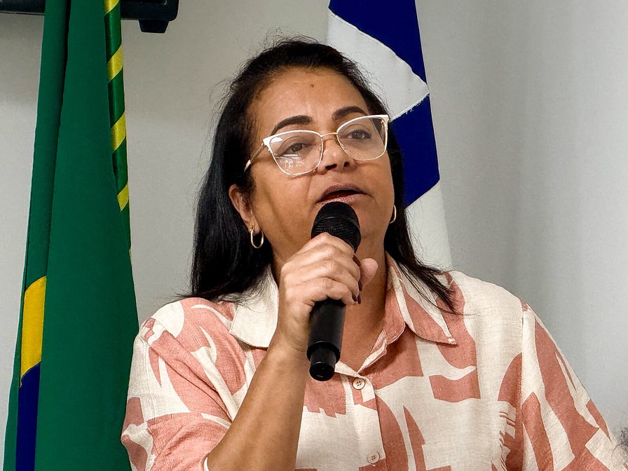 Câmara aprova Indicação da vereadora Noelia de Damião ao Executivo para a realização de manutenção na Rua Dr. João Pessoa, nas proximidades da Pousada Vale Aprazível