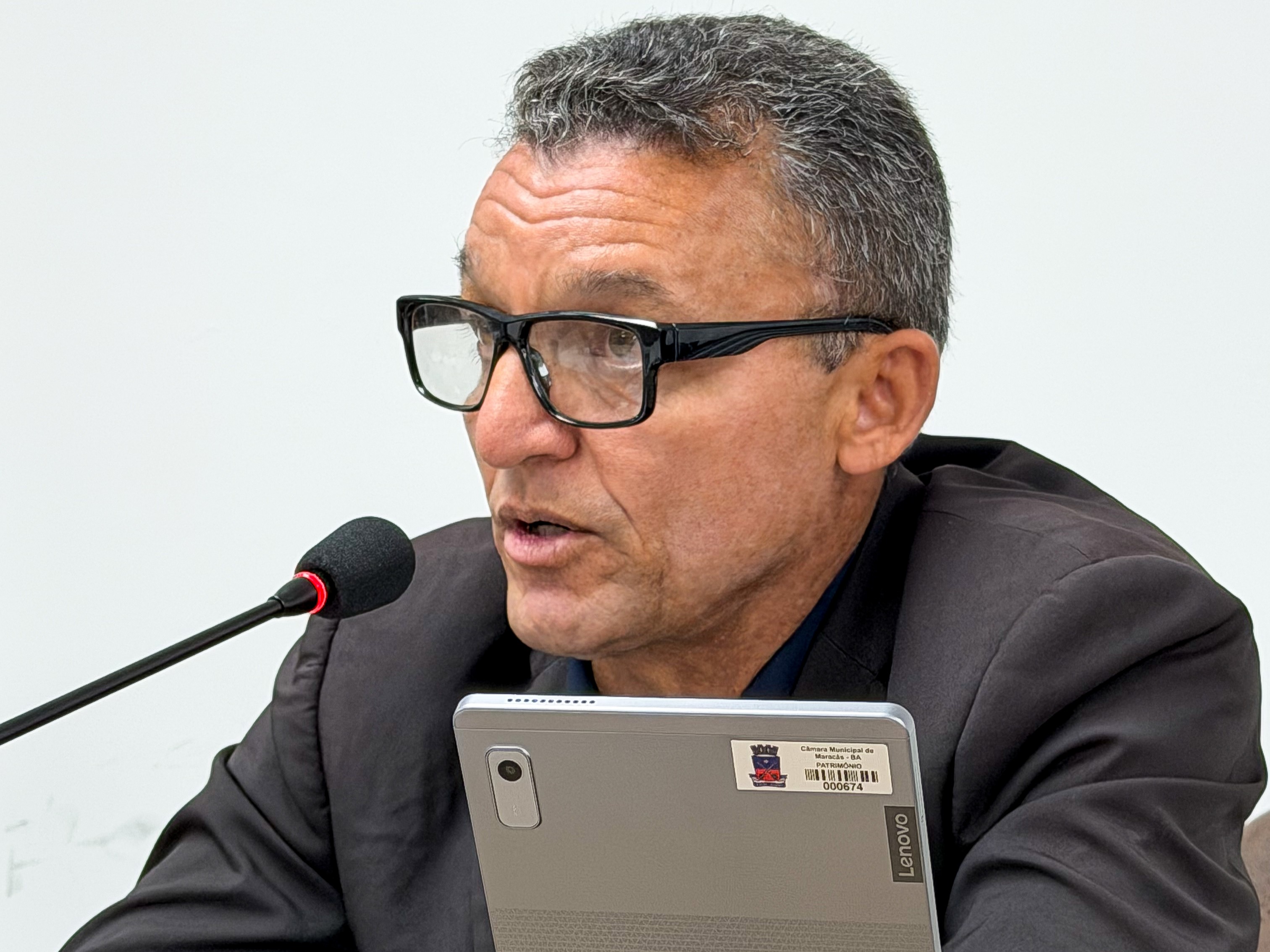 Câmara aprova Indicações do vereador Ronaldo ao Executivo para reforma do vestiário e a implantação de torres de iluminação no campo no distrito de Porto Alegre