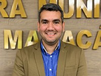 Conheça o Projeto do vereador Renê Almeida, que dispõe sobre a instalação de câmeras de monitoramento nas escolas públicas municipais e arredores. Aprovada na Câmara, proposta foi encaminhada para sanção do Executivo.  