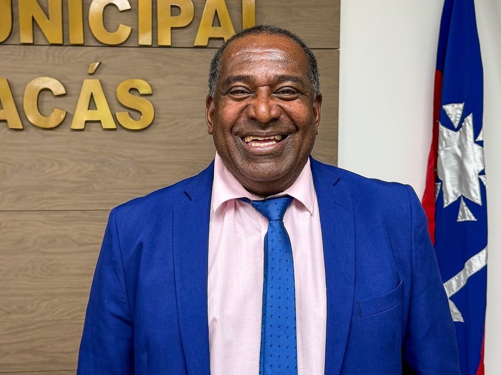 Executivo sanciona Projeto de Lei do vereador Marcos de Clóvis, que autoriza o Município a realizar uma Feira de Saúde para o combate ao câncer em novembro de cada ano