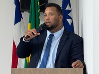 Executivo sanciona Projeto do vereador Alex Gomes (PDT) para denominar a Rua Nova do bairro Jiquiriçá como Rua Ambrosino Ribeiro Bento, popular 'Fiim cantador de Reis'