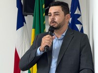 Vereador Heraldo Junior (PSD) indica ao Executivo a readequação do trevo localizado entre a Praça da Feira e a Rua Armando São Paulo, e a reorganização do estacionamento do entorno