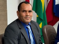 Vereador Jonas Amorim indica ao Executivo a construção de rampas de acesso para cadeirantes em locais estratégicos do município
