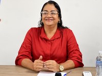 Vereadora Noelia de Damião (PCdoB) indica ao Executivo o cascalhamento da ladeira e dos pontos de atoleiros e a implantação de mata-burros na localidade do Xandu